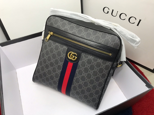 激安グッチバッグコピー側面デザイン